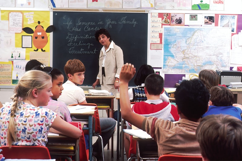 Volunteers teaching newcomers